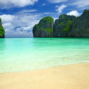 Meet your Posher, Malika